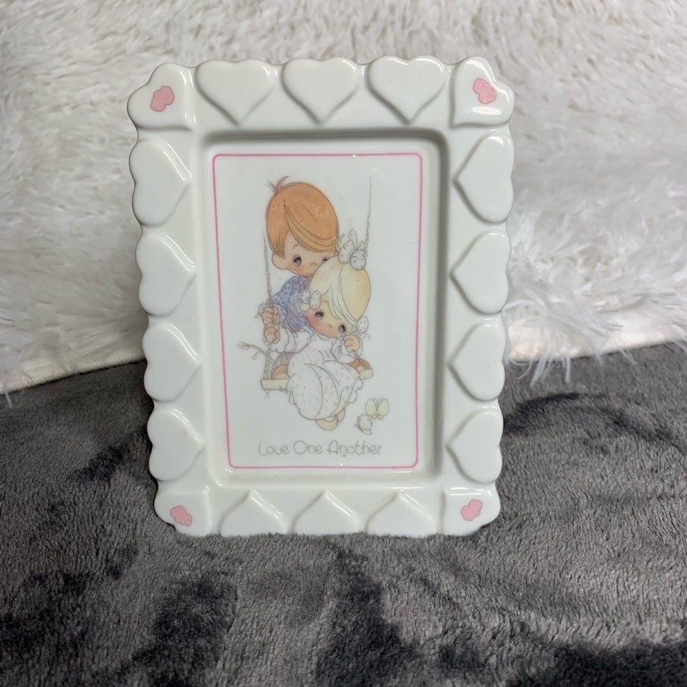Precious moments collectibles plaque